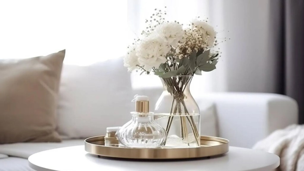 Soy decoradora y te doy mis trucos para decorar una mesa de centro con&nbsp;armonía