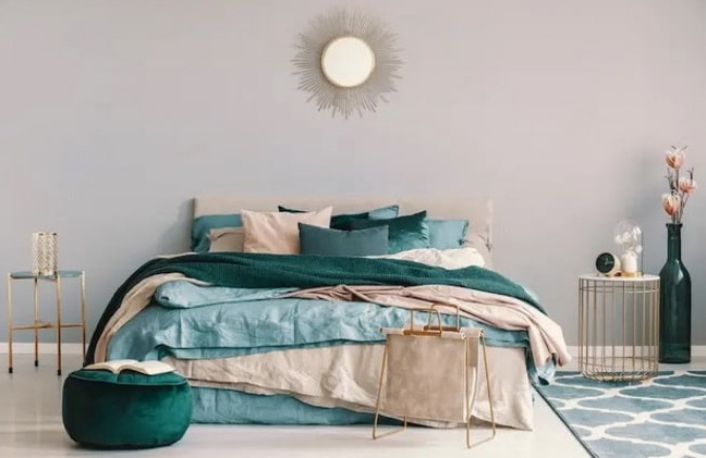 Cómo combinar mesitas de noche diferentes