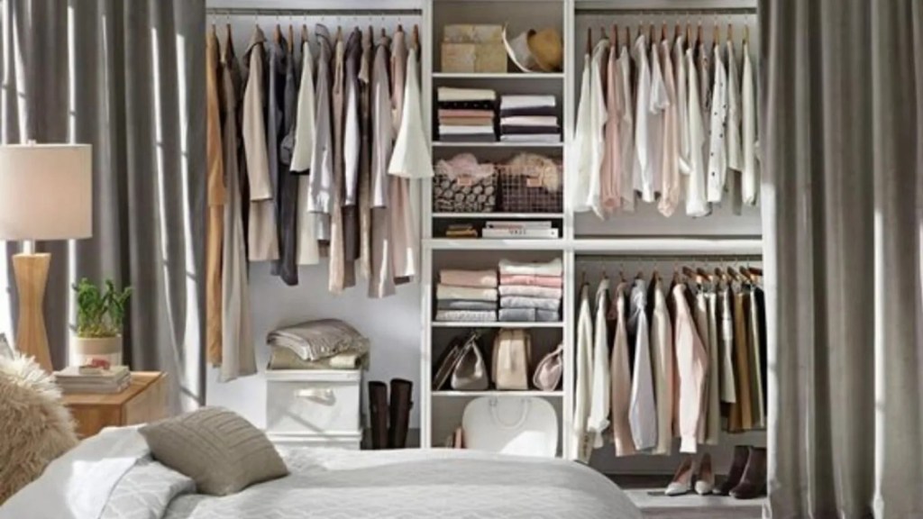 Cómo organizar los armarios de los dormitorios: consejos que nunca&nbsp;fallan