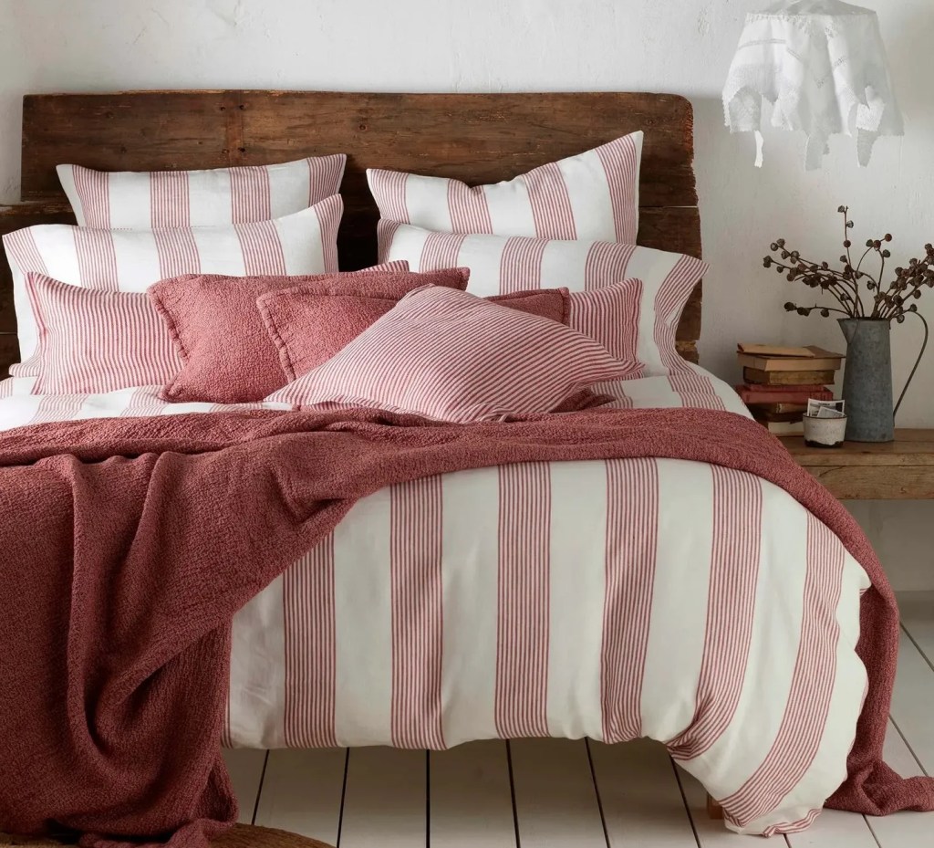 Ropa de cama: descubre las últimas tendencias 2026 para dar calidez, textura y serenidad al&nbsp;dormitorio