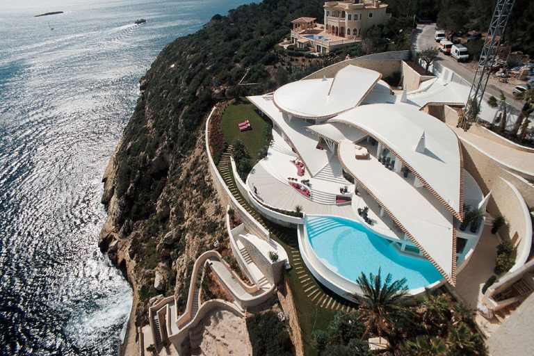 Villa Gaviota: icónica residencia de Alberto Rubio en&nbsp;Mallorca